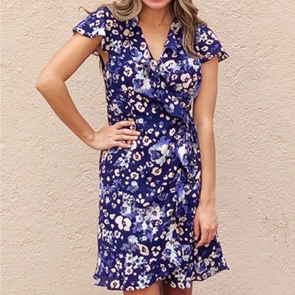 Collective Concepts Monique Floral Print Wrap Dress S Small
